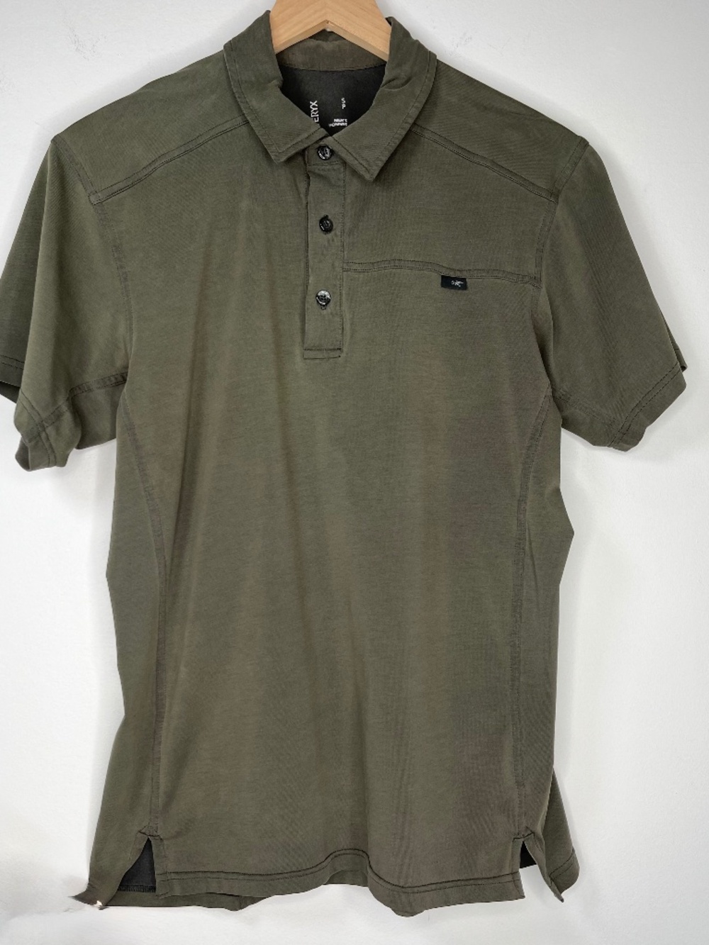 Arc'teryx Green Captive Polo Short Sleeve Shirt - Picture 7 of 7